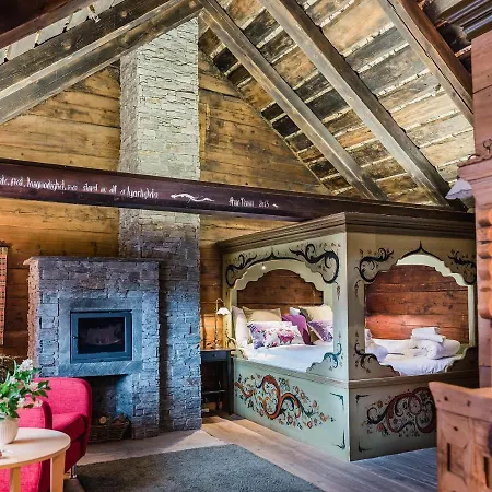 Szálloda Store Ringheim Og Restaurant Voss