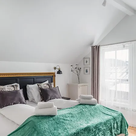 Store Ringheim Og Restaurant