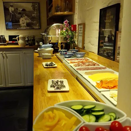 Otel Store Ringheim Og Restaurant 4*