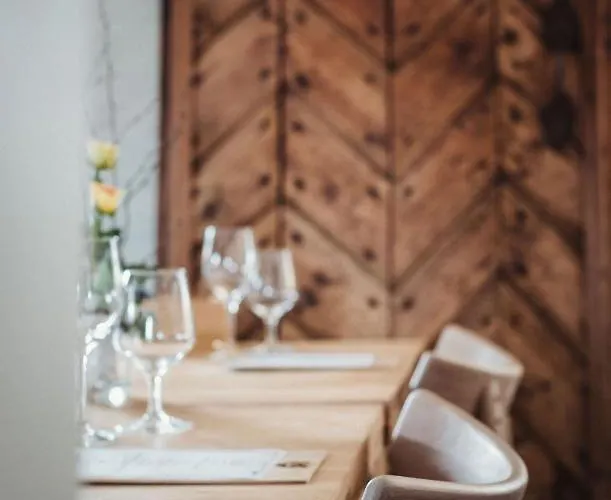 Store Ringheim Og Restaurant