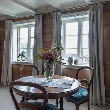 호텔 Store Ringheim Og Restaurant 4*